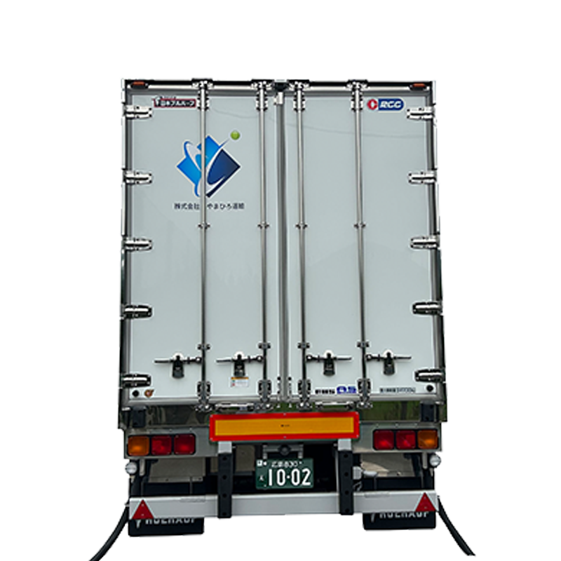 山広運輸興業さん SCANIA G480 撮影日:2021年7月20日 撮影場所:神奈川県内 何度か撮影したことのある山広運輸興業 さんですが、Gキャブロールーフ仕様は初🙌山広さんで1番見るR580とは雰囲気も異なり、グリルも全面黄色に👀このまま山広さんスカニアコレクションも増やして