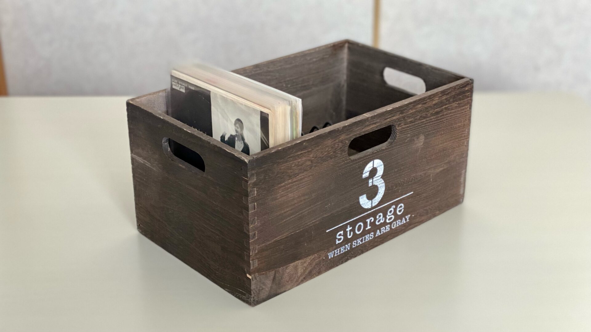 北欧風キャビネット収納 LPレコード入れ おすすめ ヴィンテージコレクション収納棚無垢材オイル仕上げ 棚・シェルフ・ラック 家具のパレット 通販18203931Creema クリーマ