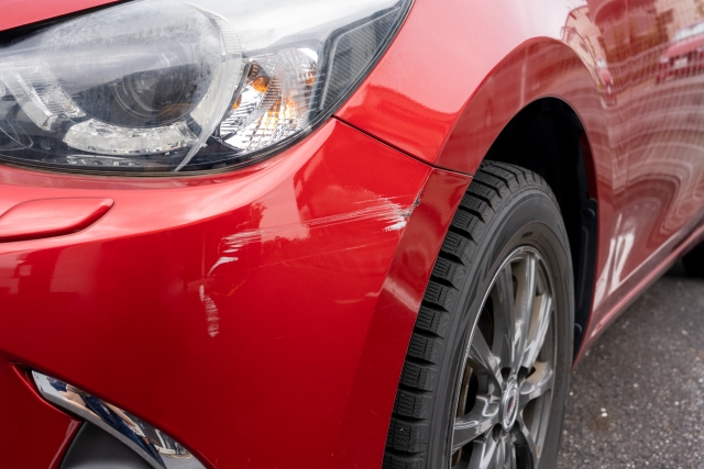 車を擦った際の傷は自分で修理できる？修理方法や費用相場を紹介中古車なら グーネット
