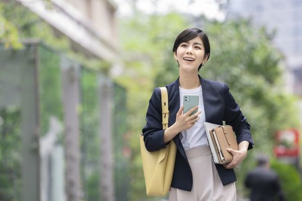 ビジネスシーンで使える 英語メールで使う「締め・結びの言葉」とは？丨Best Teacher Blog