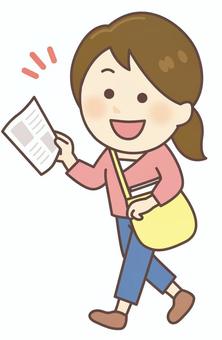 フリーイラストチラシ配りの女性スタッフパブリックドメインQ：著作権フリー画像素材集