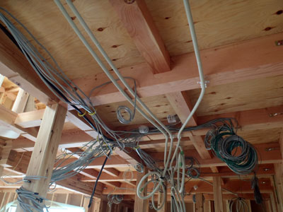 壁の中の電気配線の種類とは？コラム相模原市で電気工事をお考えなら 株式会社 ダイアグラム