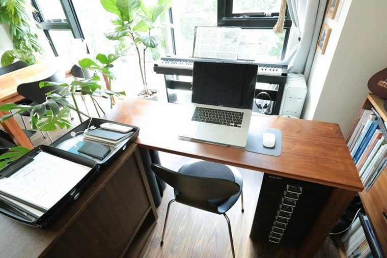 2023年版 テレワークに最適！PCデスク周りのおすすめガジェット