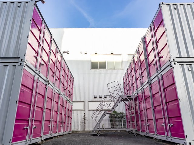 配管工事用資材の保管倉庫間口5ｍイベント施工実績西尾レントオール株式会社 レントオール部門