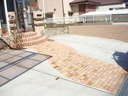 インターロッキングで温かみのある外構に 兵庫県 Ｉ様邸- 北摂ガーデン三田・神戸でエクステリア・庭づくり・外構のデザイン設計工事なら