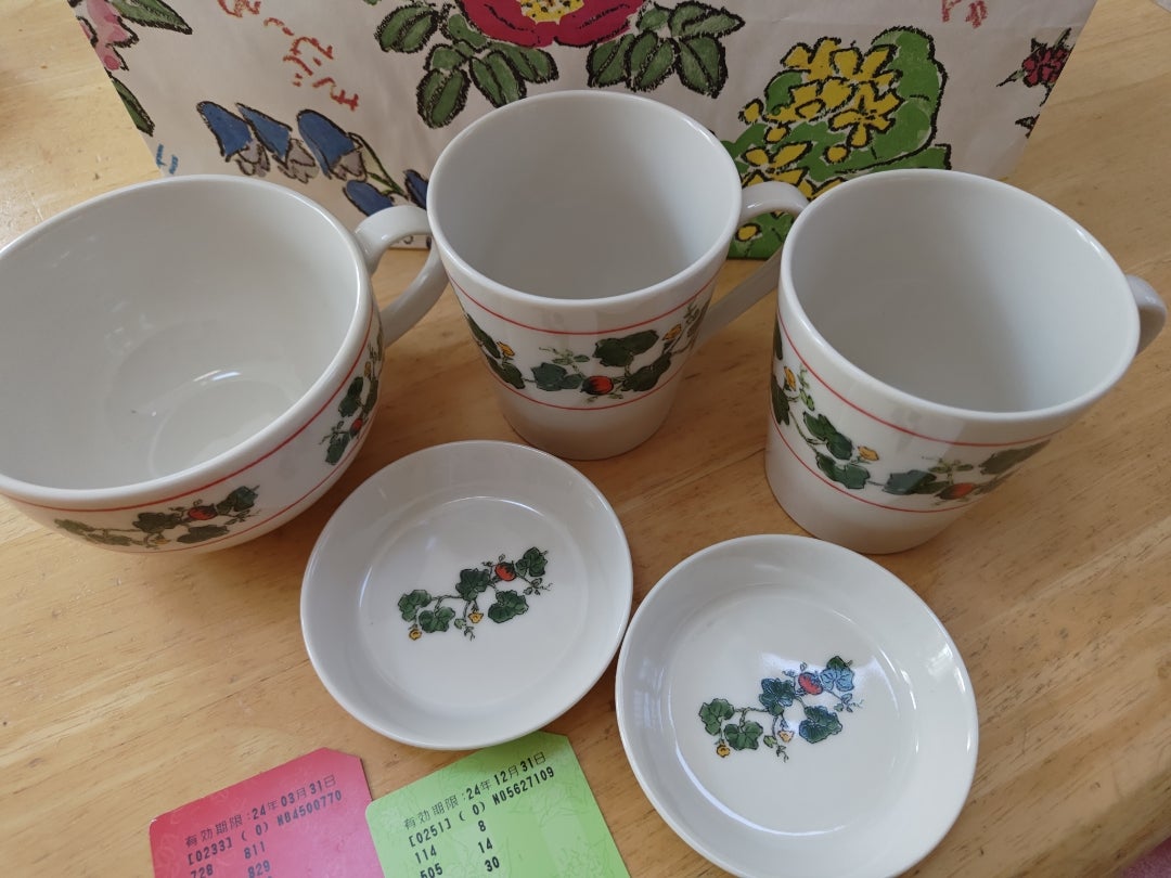 ポイントカード オリジナルグッズ ご案内です。六花亭からのお知らせ公式 六花亭