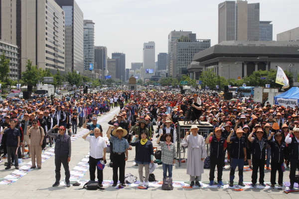柳橋連合市場協同組合観光スポット公式 福岡県の観光 旅行情報サイト「クロスロードふくおか」