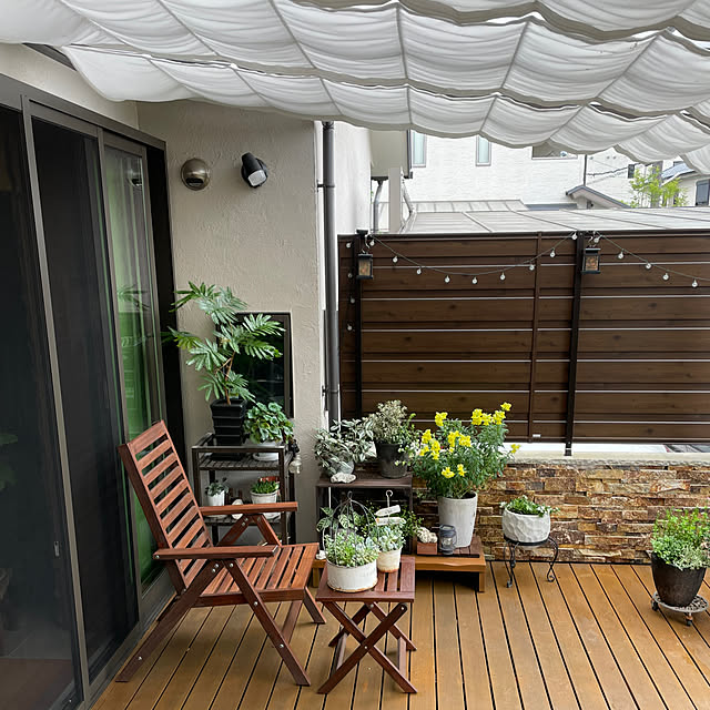 テラス屋根と目隠しフェンス取付工事 YKKAP F&F ﾃﾗｽ ﾍﾞﾗﾝﾀﾞ 屋根 ﾌｪﾝｽ 神奈川横浜市 エクステリア・お庭・窓リフォームは横浜市のワイドアルミにおまかせ！神奈川県内を広域にフォロ