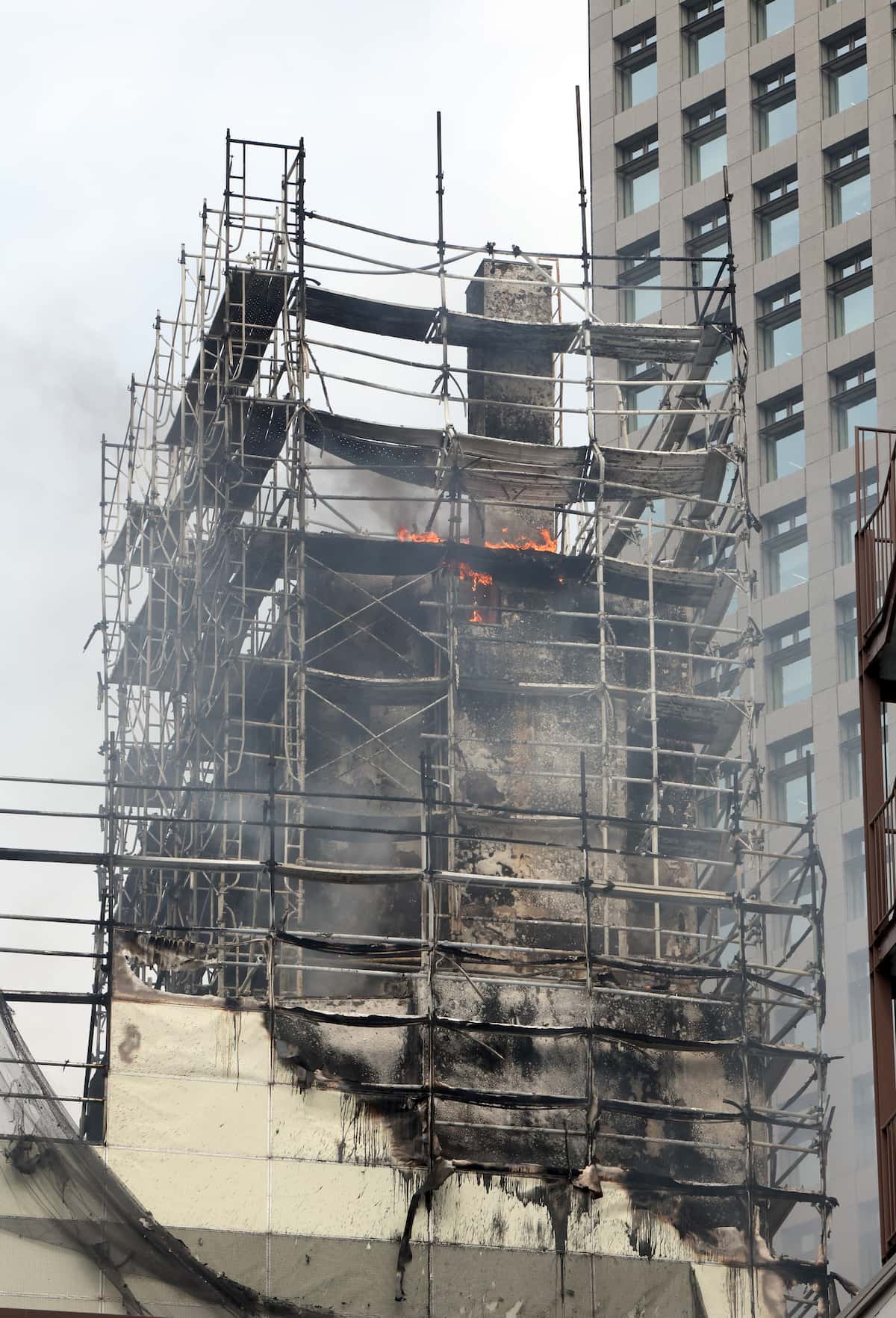 葛飾区での火災現場の解体工事解体業界の透明化に日々奮闘するスタッフブログ