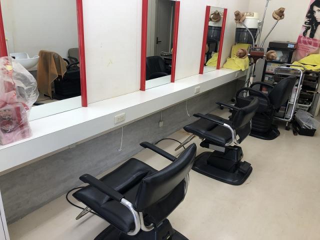 行ってみたかったヌーベル甲子園口 複雑に入り組んだビル、異世界みたいでワクワクした好きな建築だなあと思ったら安藤忠雄だった、良い建物だいたい忠雄が建てとる そうかこういう珍スポットついてきてくれるりおりいつもありがとう🥹🤝🏻