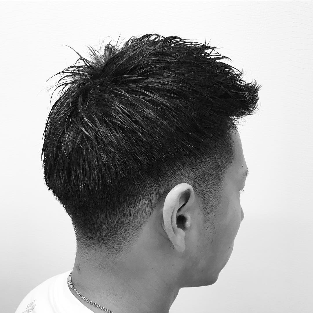 20代30代40代 ビジネス 刈り上げ ショートヘアスタイル新潟、新潟市の理容室、床屋 HAIR&GROOMING YOSHIZAWAInc.BANDAI ヨシザワインクバンダイ ビジネスマン・大人の男性に大人気メンズグルーミングサロン