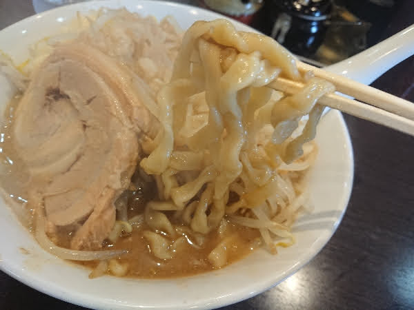 館向町に『上ヲ向ケ』なるラーメン屋さんがオープンするらしい。元『煮干し拉麺・定食 がりっと。×吉清水製麺』だったところ。 : もりおか通信 -岩手県盛岡市の地域情報サイト
