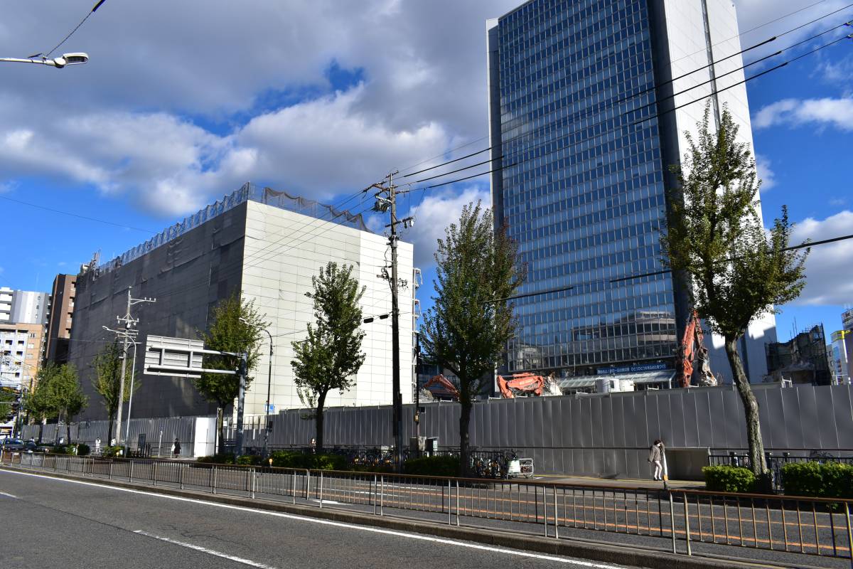 準備は着々と・「千種ニュータワービル」解体工事 2025年3月│名古屋 栄日記