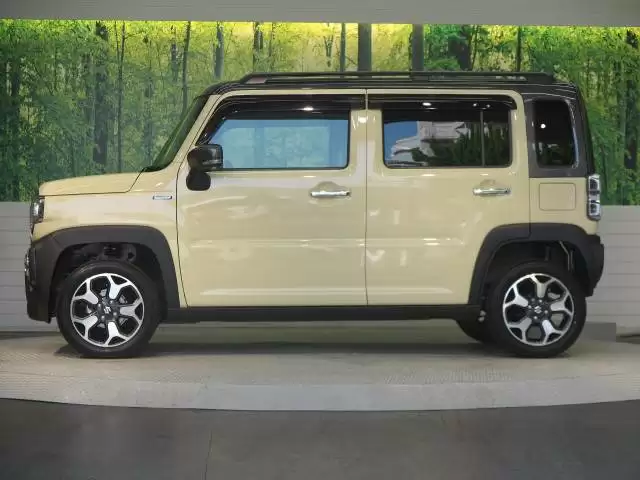 女性に人気の中古車とは？国内外のおすすめ中古車24選と選び方のポイントを徹底解説！車選びドットコムマガジン