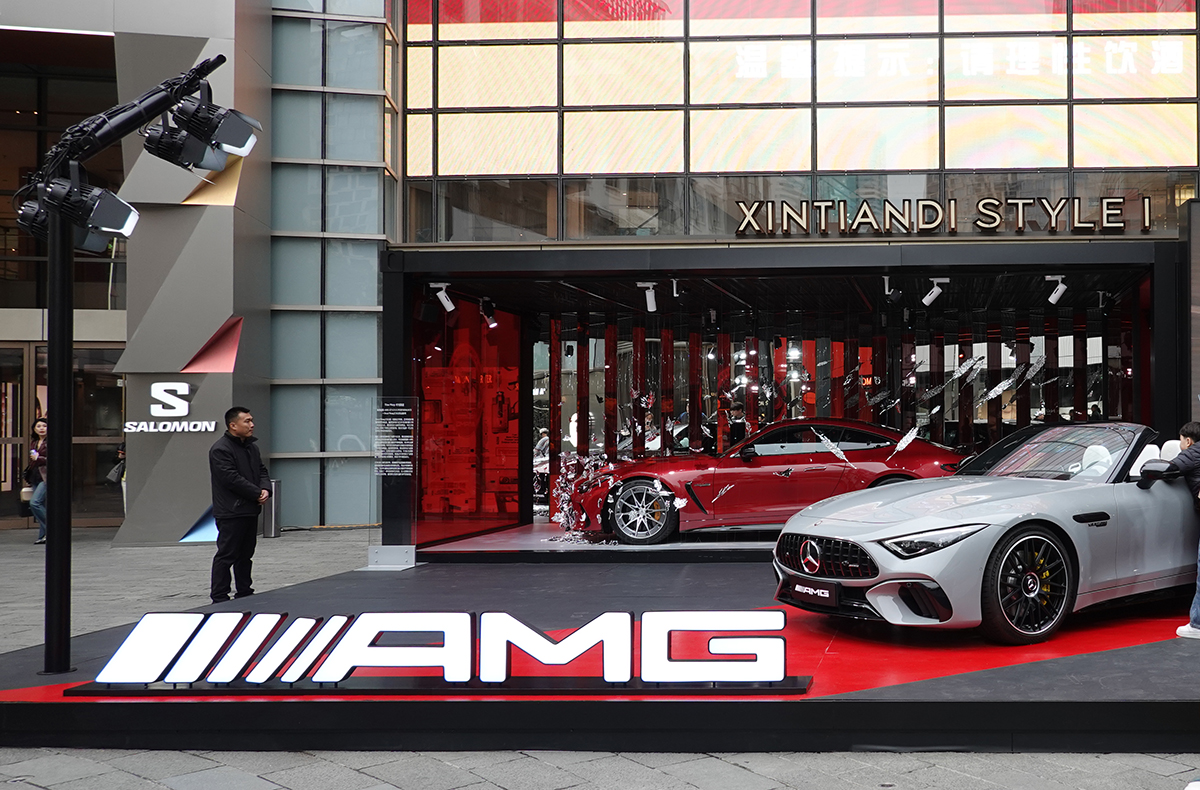 AMG」とは何なのか？その起源やメルセデス・ベンツによる買収、エンブレムの意味、モデル間の相違を見てみよう - Life in the FASTLANE