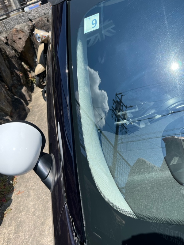 流行りのコートテクトのフロントガラスで愛車をドレスアップ！デントリペア、ウインドリペア専門店 大阪 交野市のデントスマイル京都・奈良・滋賀・兵庫からでも日帰り修理可能