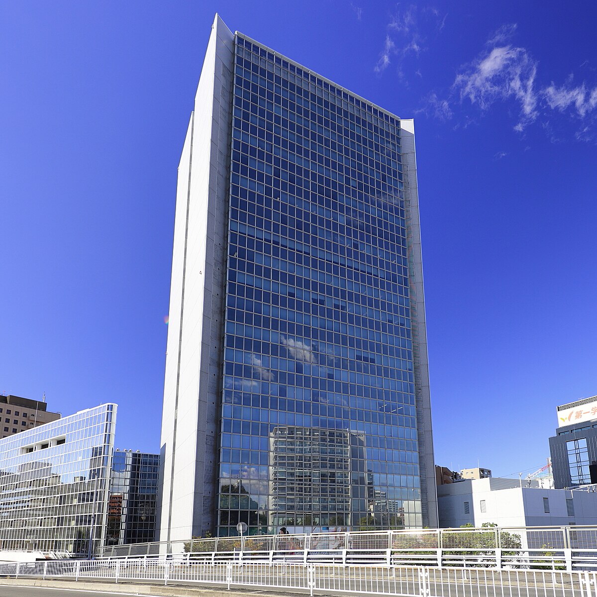 タワマン住人が「隣のタワマンが眺望を阻害」と提訴、火種は各地に日経クロステック xTECH