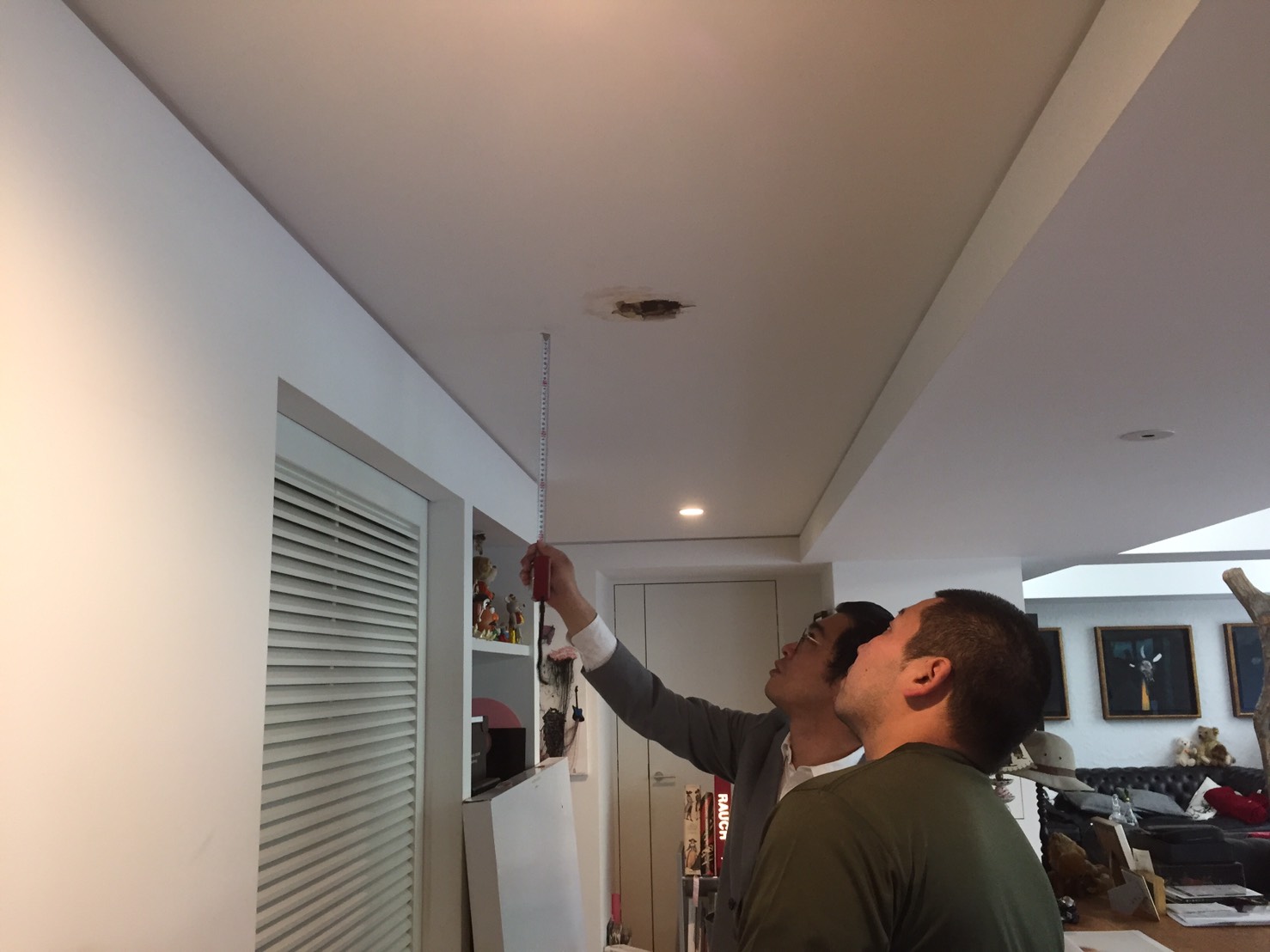 茨城県つくば市 天井点検口取付工事つくばリモデル株式会社ーリフォーム、建築、工事などお任せください