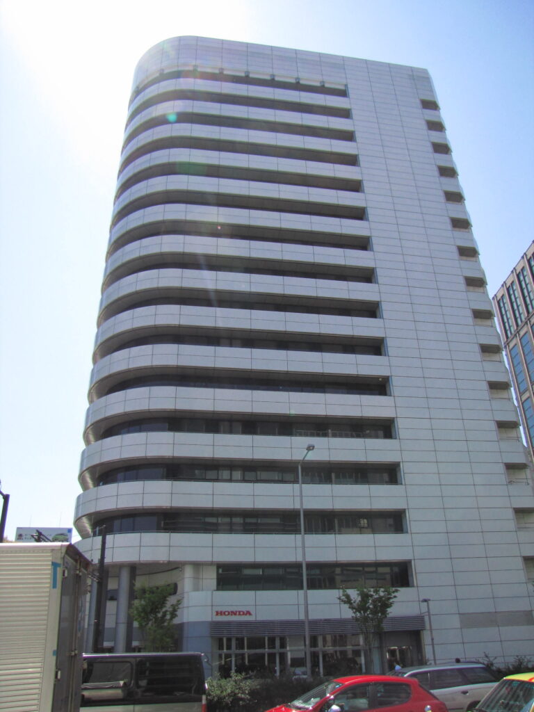 本田技研工業株式会社 の 本社 ビルホンダ HONDA の イメージの写真素材260240566- イメージマート