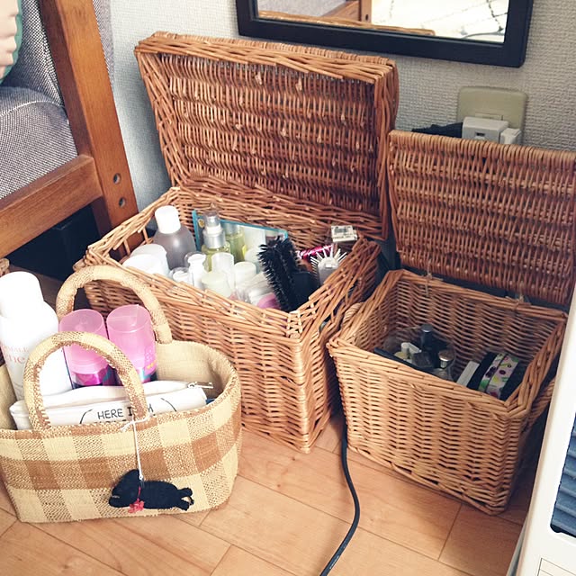 久々に感動！スプレー缶が壁にピタっ!ガレージ収納問題に革命発生モトメガネ バイク・オートバイ自動車・クルマキャンプのニュース情報