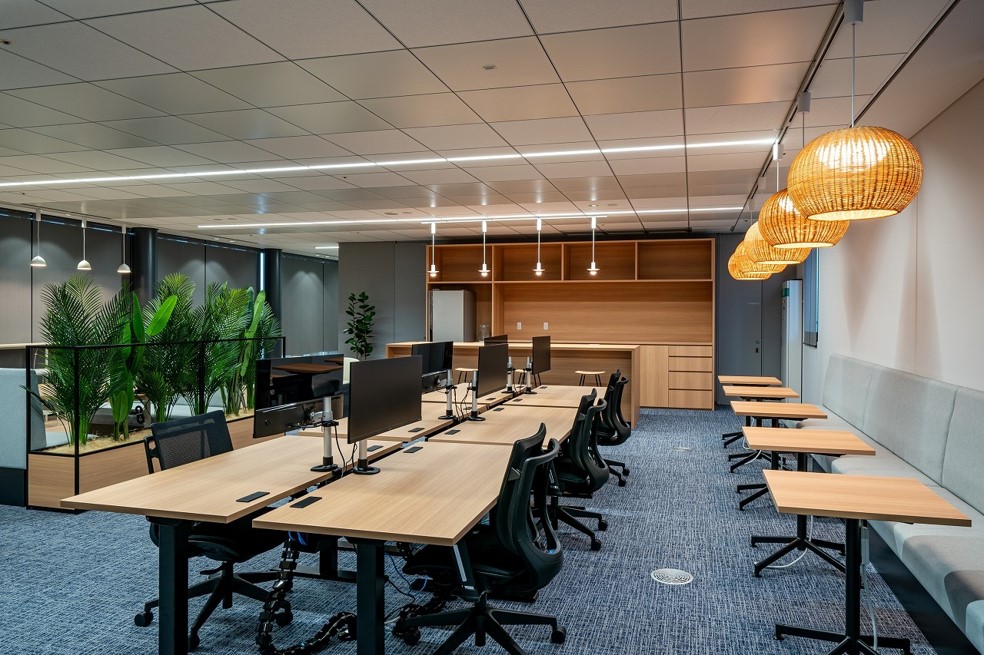 体験談 フリーアドレスのメリットと席選びリリカラ株式会社