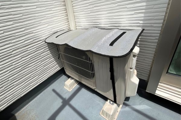 ダイソー 100均の室外機カバー各種の特徴と比較 セリア風前の灯日