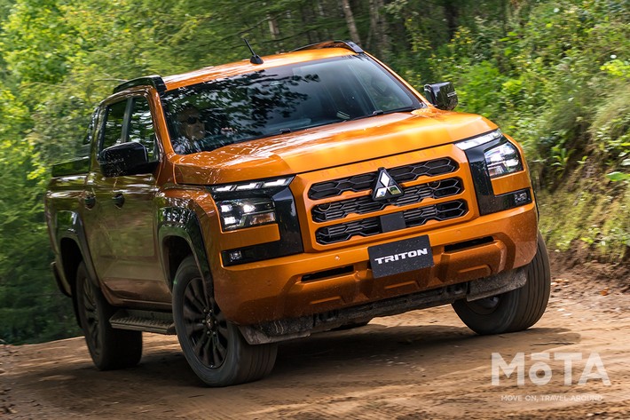 ボルボ V90 クロスカントリーの価格・新型情報・グレード諸元 価格.com