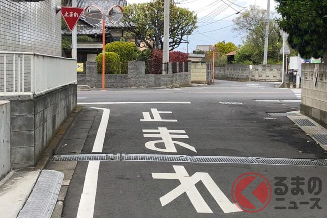 ストップマーク 自転車とまれ Ｍ：４５０Ｘ６００ｍｍ ＜ プロテック有限会社