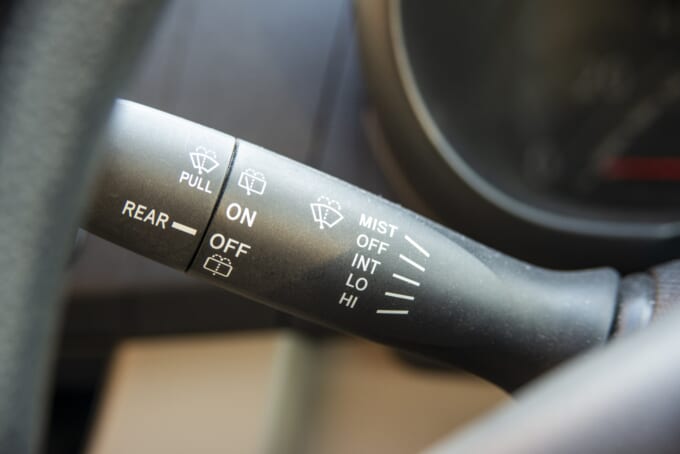 AmazonGARVALON 運転席用調整レバー 自動車座席リクライニングハンドル 入り 左側シートアクセサリー車＆バイク