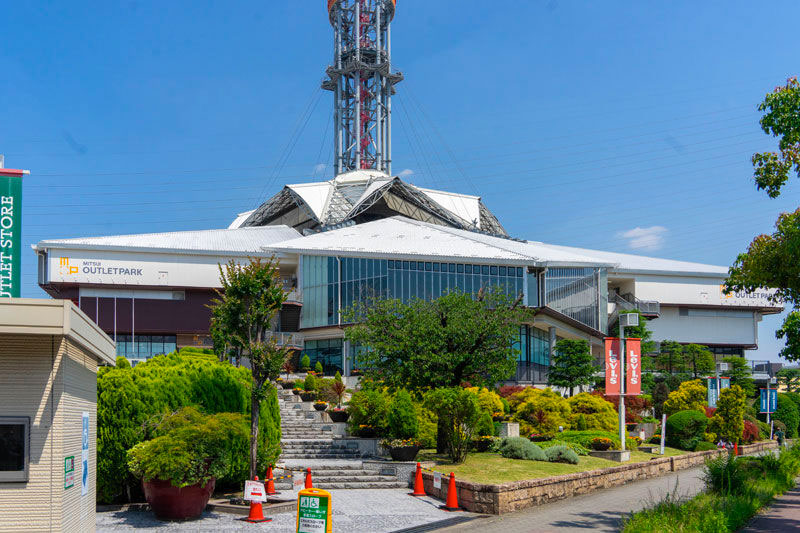 ららぽーと門真に入っている三井アウトレットパークの店舗紹介！2階門真市駅側のようす : 高槻つーしん