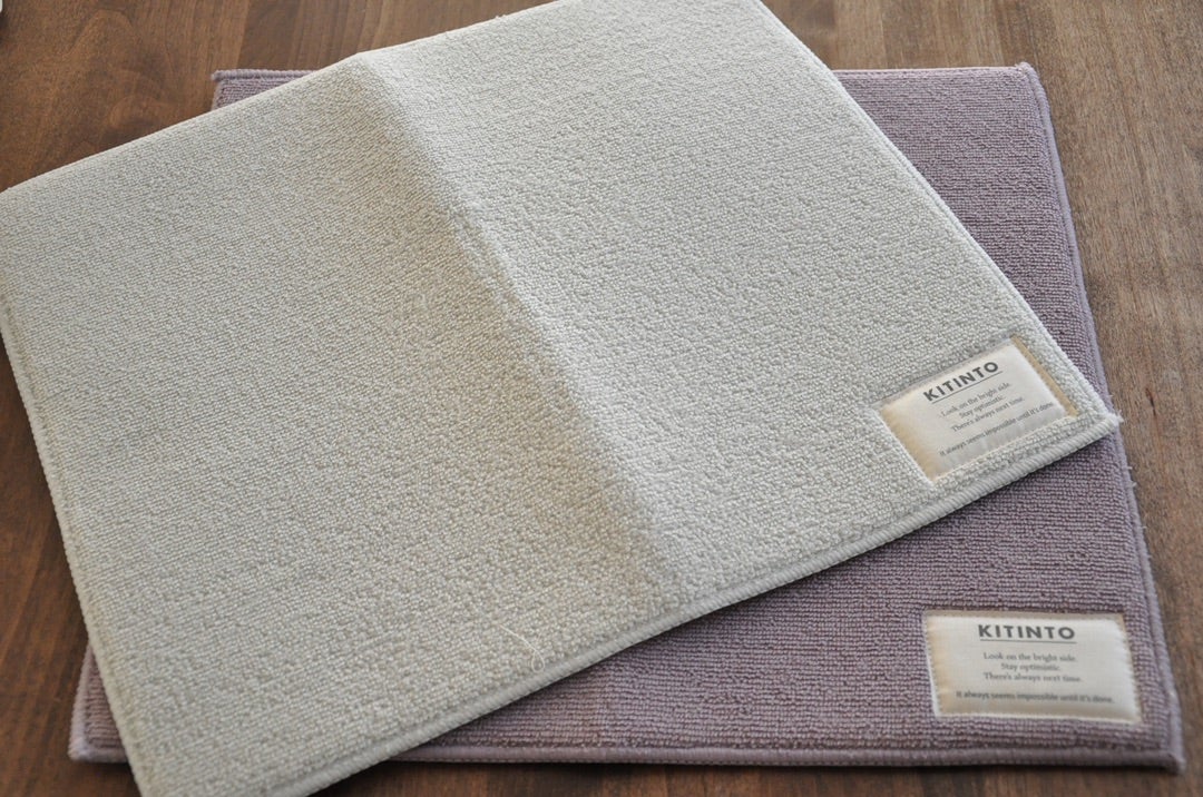 NI未開封 KITINTO 抗菌 防臭 大判 吸水マット 2枚セット 3COINS スリーコインズ スリコ 水切りマット 食器用 ベージュブラウン - メルカリ