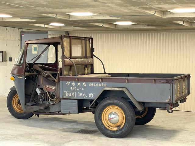 三輪トラック・マツダＣＬＹ７１とＧＬＴＢ７７Fukuyama Auto & Clock Museum