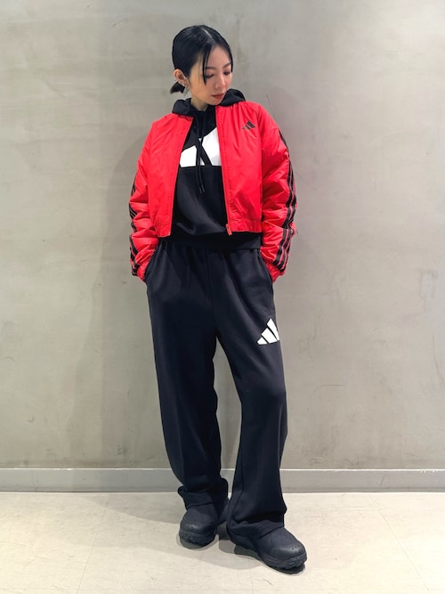 アディダス ブランドコアストア 名古屋のスタッフコーディネート一覧 - WEAR