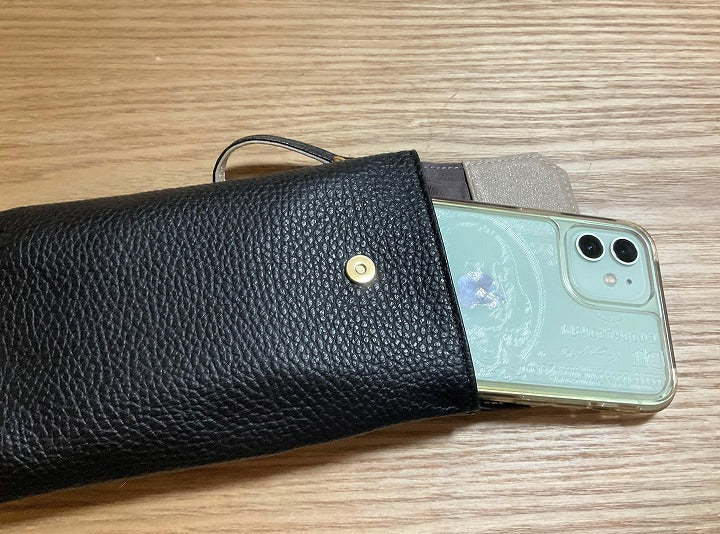 ミニマリストおすすめの楽天デビットカードを解説 しぶさんも愛用