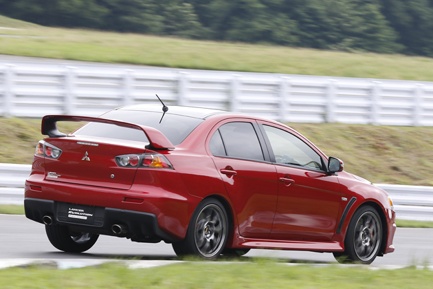 三菱 ランサーエボリューション 2.0 ファイナルエディション 4WDGARAGE-R