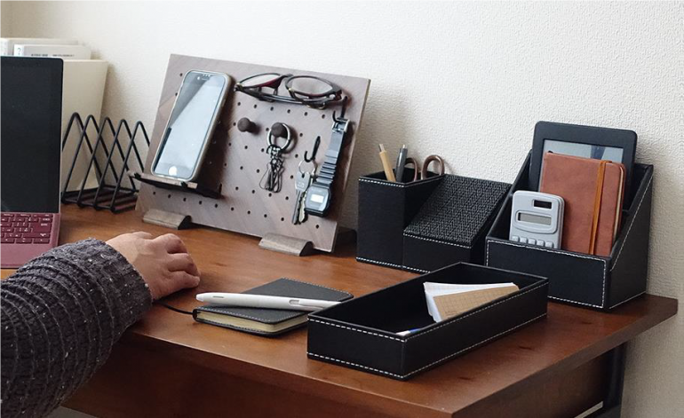 2025年 買ってよかった PCデスク周りの便利アイテム5選 ！快適な作業環境を実現するガジェット みつ- エキスパート - Yahoo!ニュース