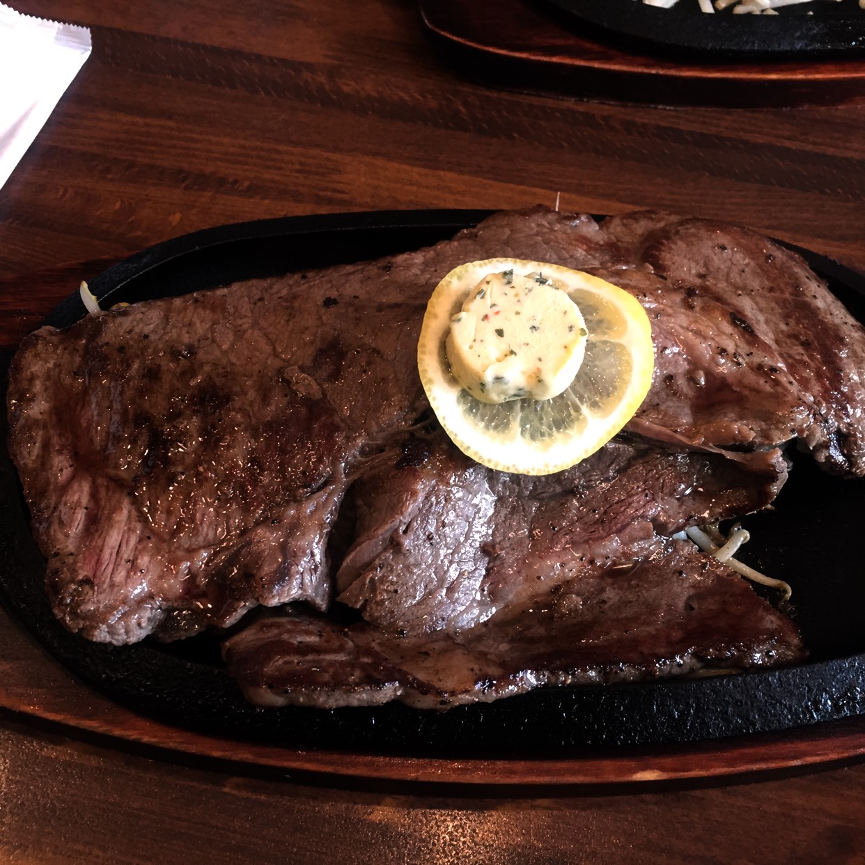 くいしんぼ 千歳烏山店（地図/写真/千歳烏山・仙川/ステーキ） - 楽天ぐるなび