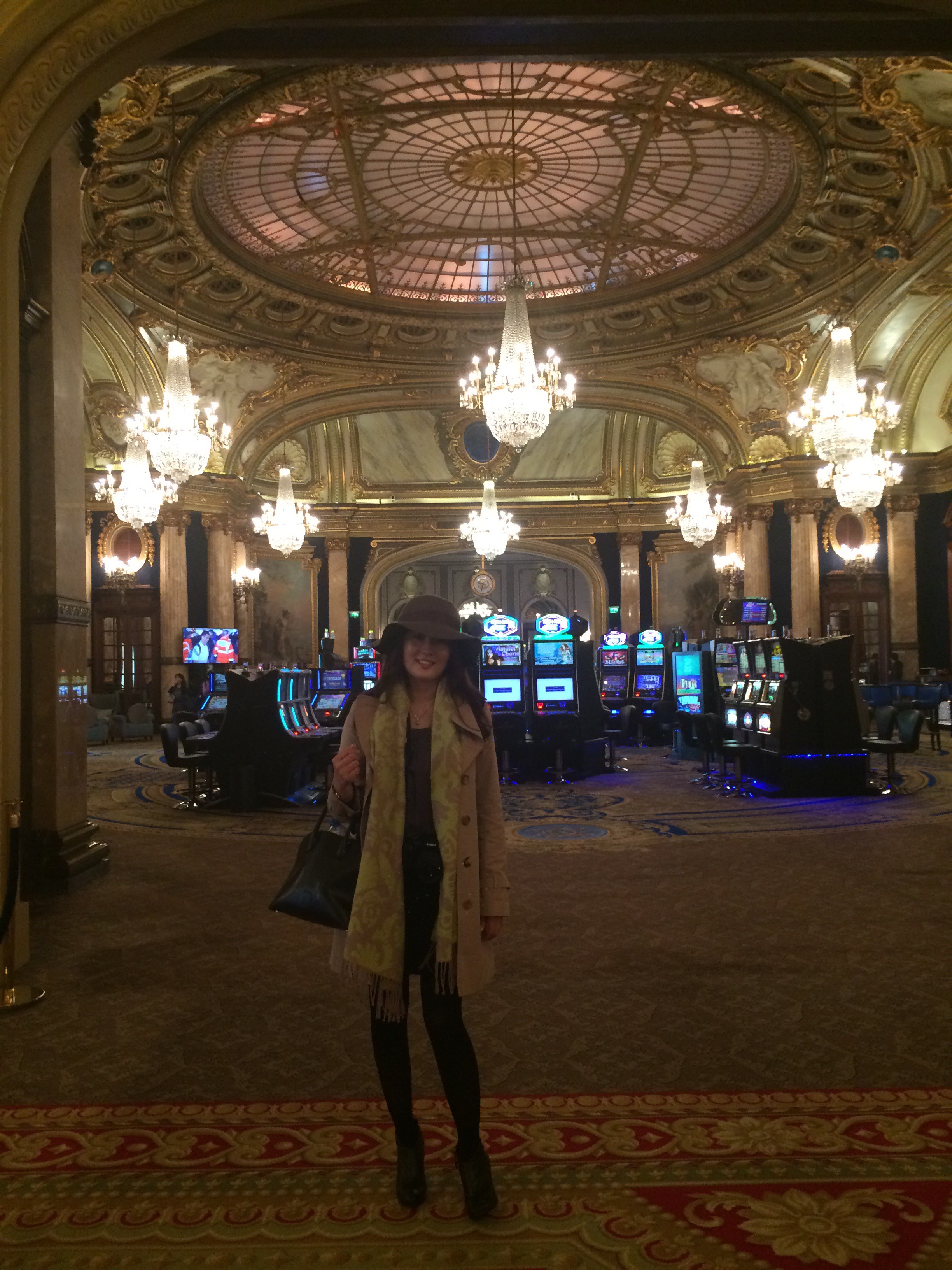 南フランス滞在記5日目 モナコ公国① カジノ・ド・モンテカルロとF1のコースを観光el BLANCO