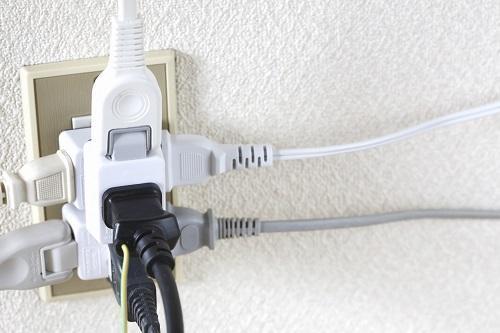 家電王 コンセントから火が