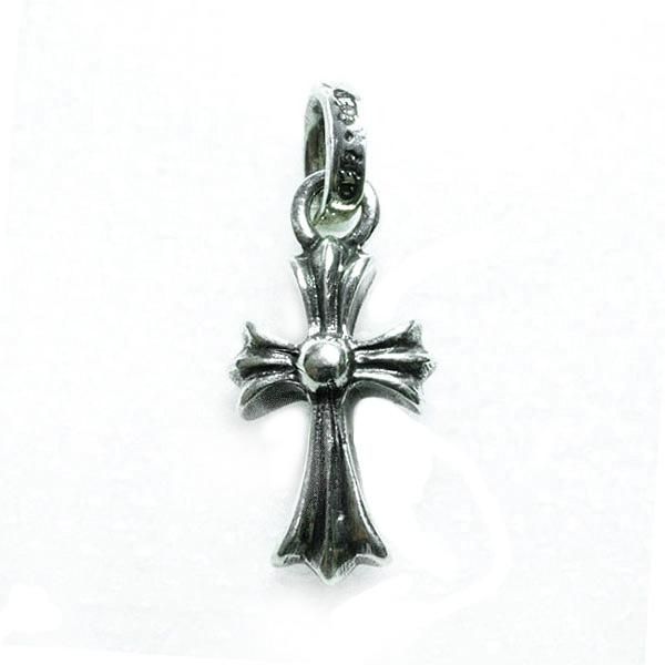 クロムハーツ フレームド クロスペンダント 素材シルバー 925