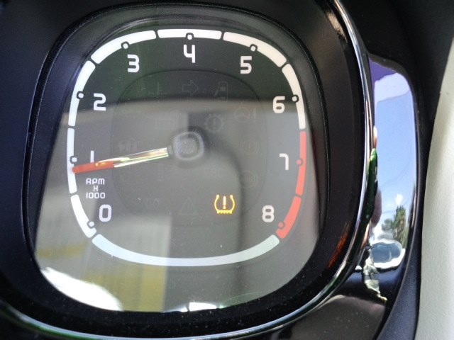 Fiat500空気圧警告灯キャンセル方法フィアット アバルト国立スタッフブログFIAT ABARTH Official Dealer Site