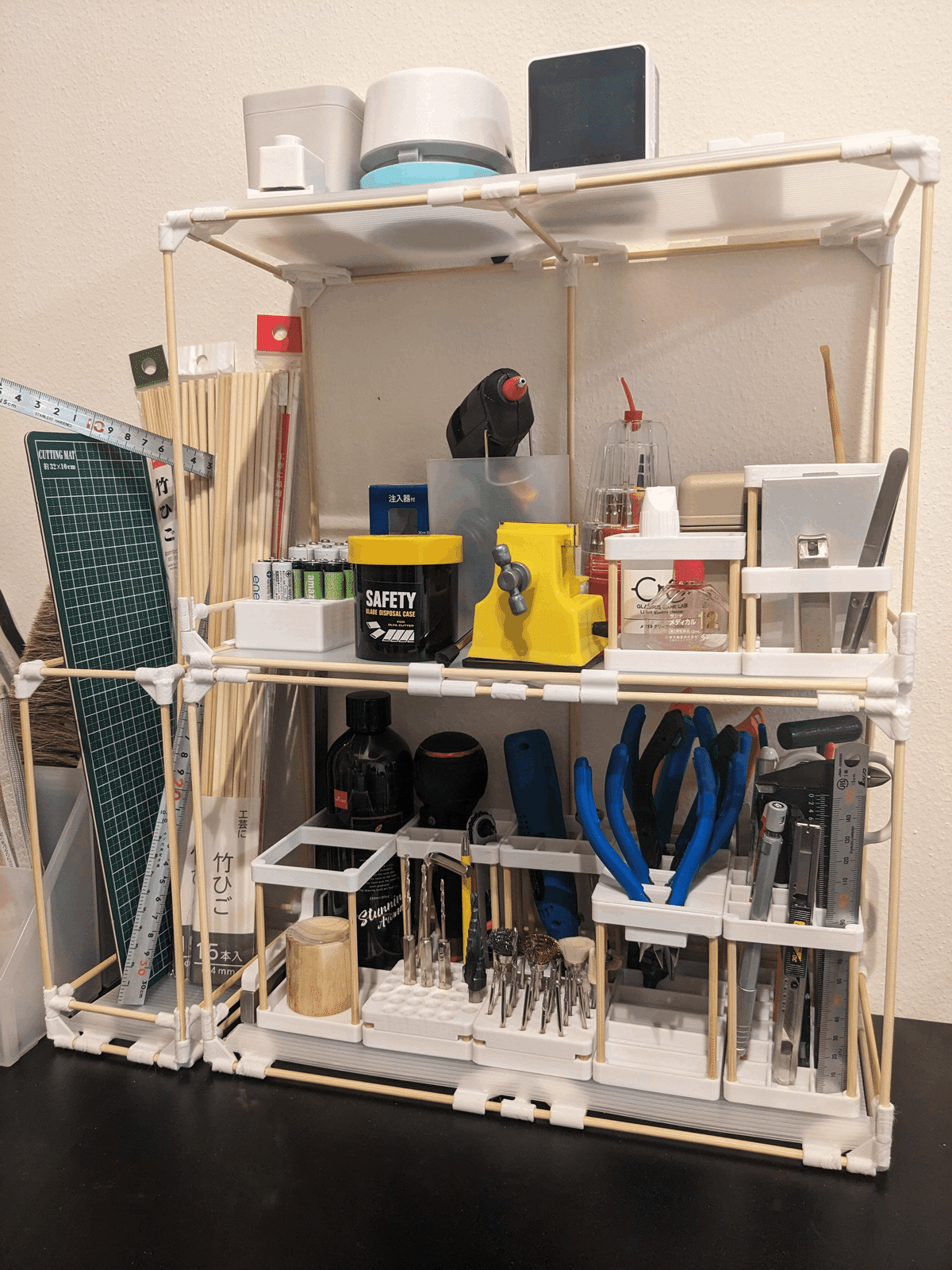 プリンターはどこに置く？ 収納方法や収納に便利なアイテムも解説