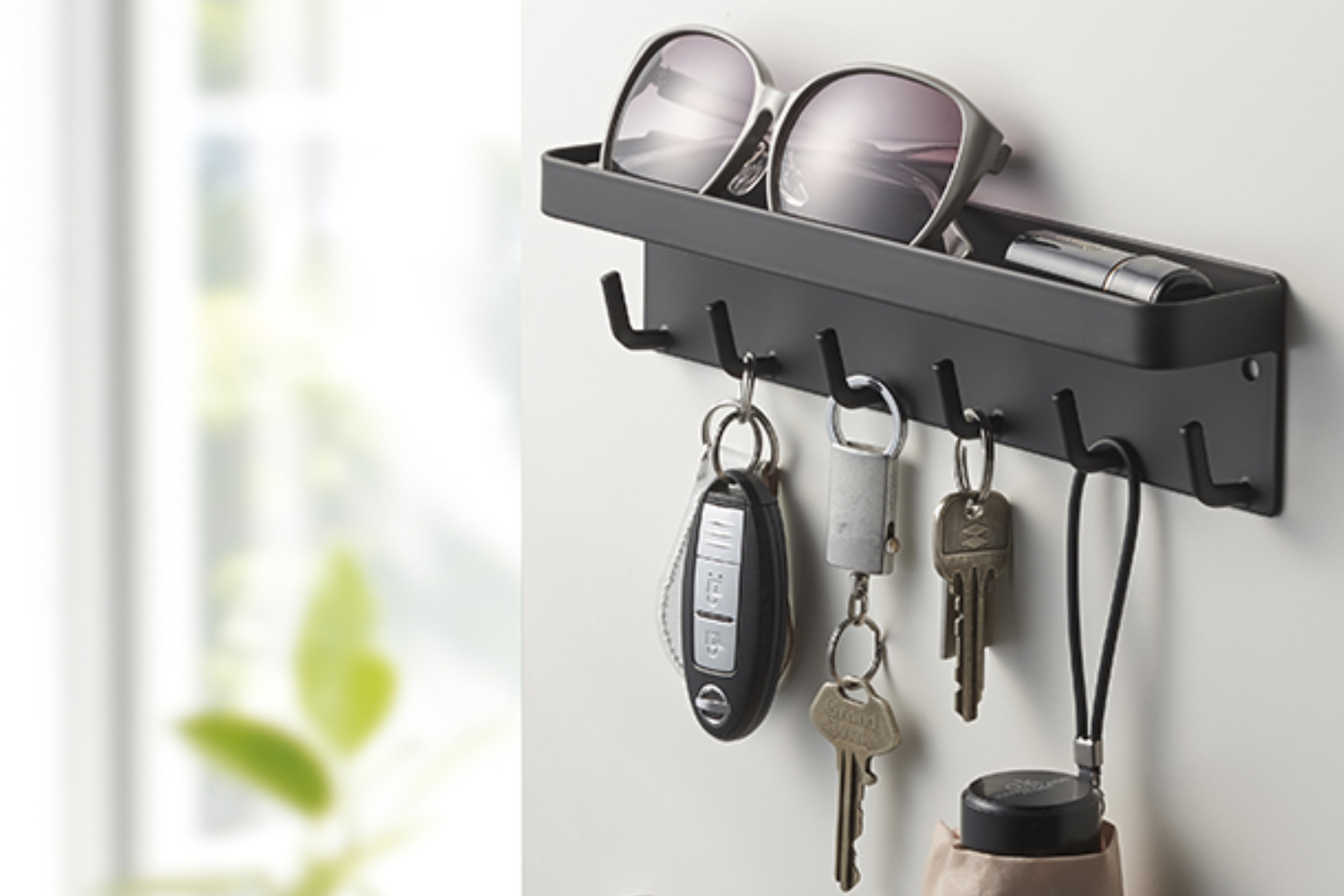 ダイソーのやっと見つけた大ヒット商品・200円で玄関の浮かせる収納ができました！ : いつでも、HOME Powered by ライブドアブログ