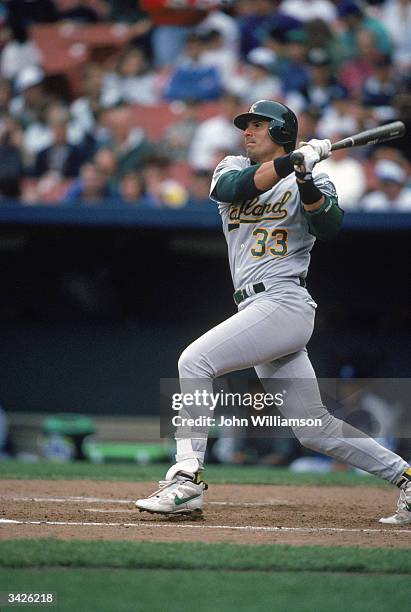 ホセ・カンセコ Majestic製 バッティングジャージー アスレチックス33 ホセ・カンセコ Majestic製 バッティングジャージ