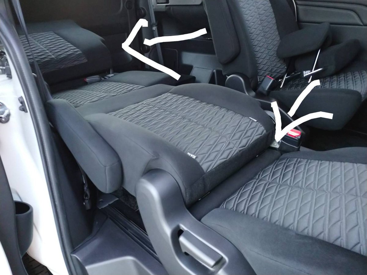 デリカD5H19式三列目シート 多彩すぎるシートアレンジが魅力！三菱 デリカD：