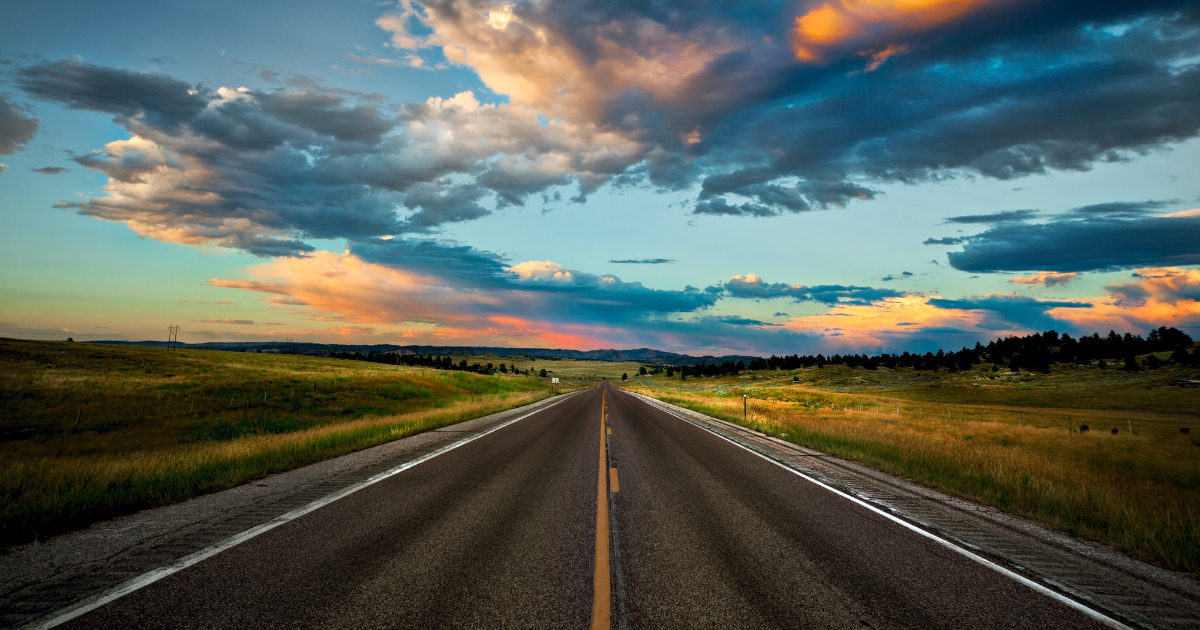 黄色の線をはみ出さなければ追い越ししてもいいのでしょうか？また黄色い線- Yahoo!知恵袋