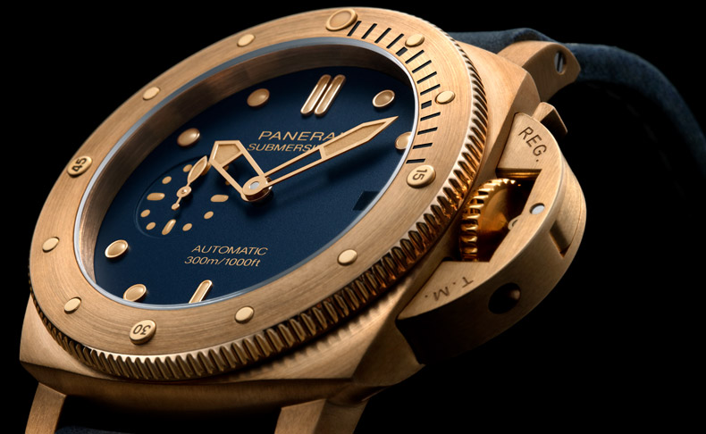 Hands-On: パネライ サブマーシブル ブロンゾ ブルー アビッソを実機レビュー - Hodinkee Japanホディンキー 日本版