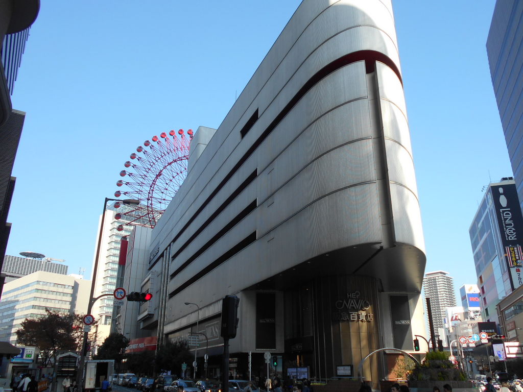 JR大阪駅からヘップナビオへの行き方～写真でくわしくガイド関西OLsen