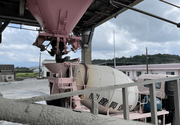 完全ガイド コンクリートカッターの粉塵対策健康と安全を守るために – フロアエージェント