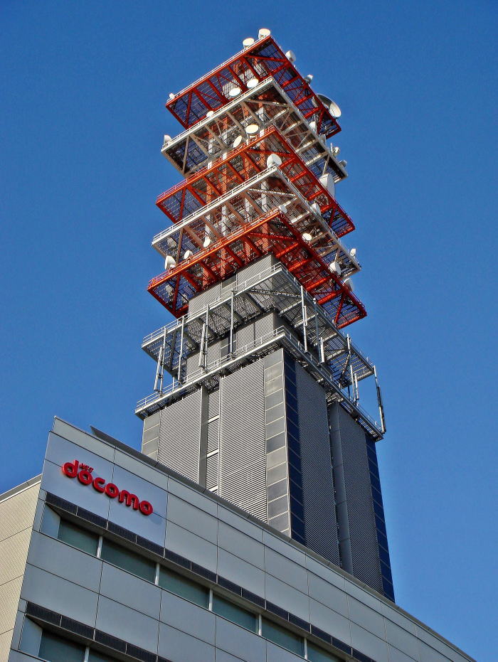 NTTドコモ 大阪南港ビル : ぷらぷら電話局めぐり